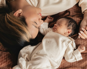 Mengenal Kolostrum: ASI Pertama dengan Segudang Manfaat