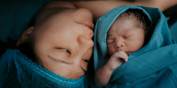 Bayi Dirawat di NICU? Ini Cara Menjaga ASI Tetap Keluar