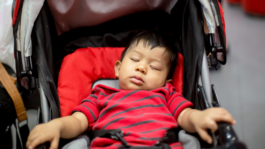 7 Tips Tidur Siang Nyaman Saat Bepergian